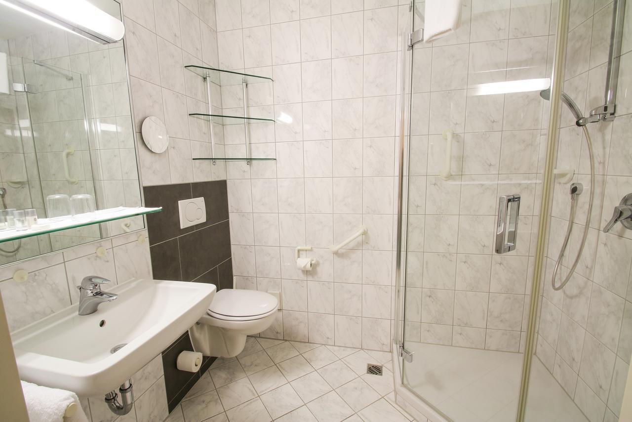 Hotel Fontana Μπαντ Κίσινγκεν Εξωτερικό φωτογραφία